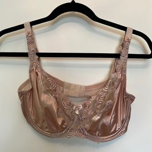 Fantasie lacy peach-coloured bra size 34E